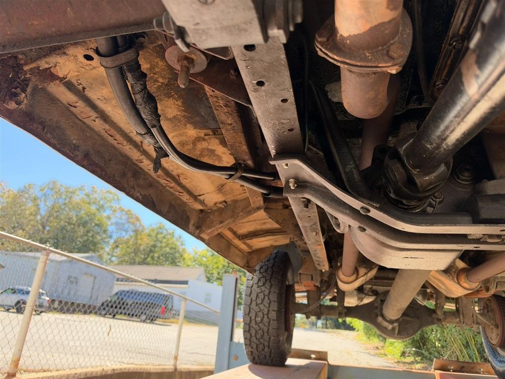 1972 Chevrolet Suburban K20 Custom Deluxe 4x4