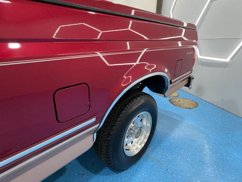 1995 Ford F-150 Eddie Bauer