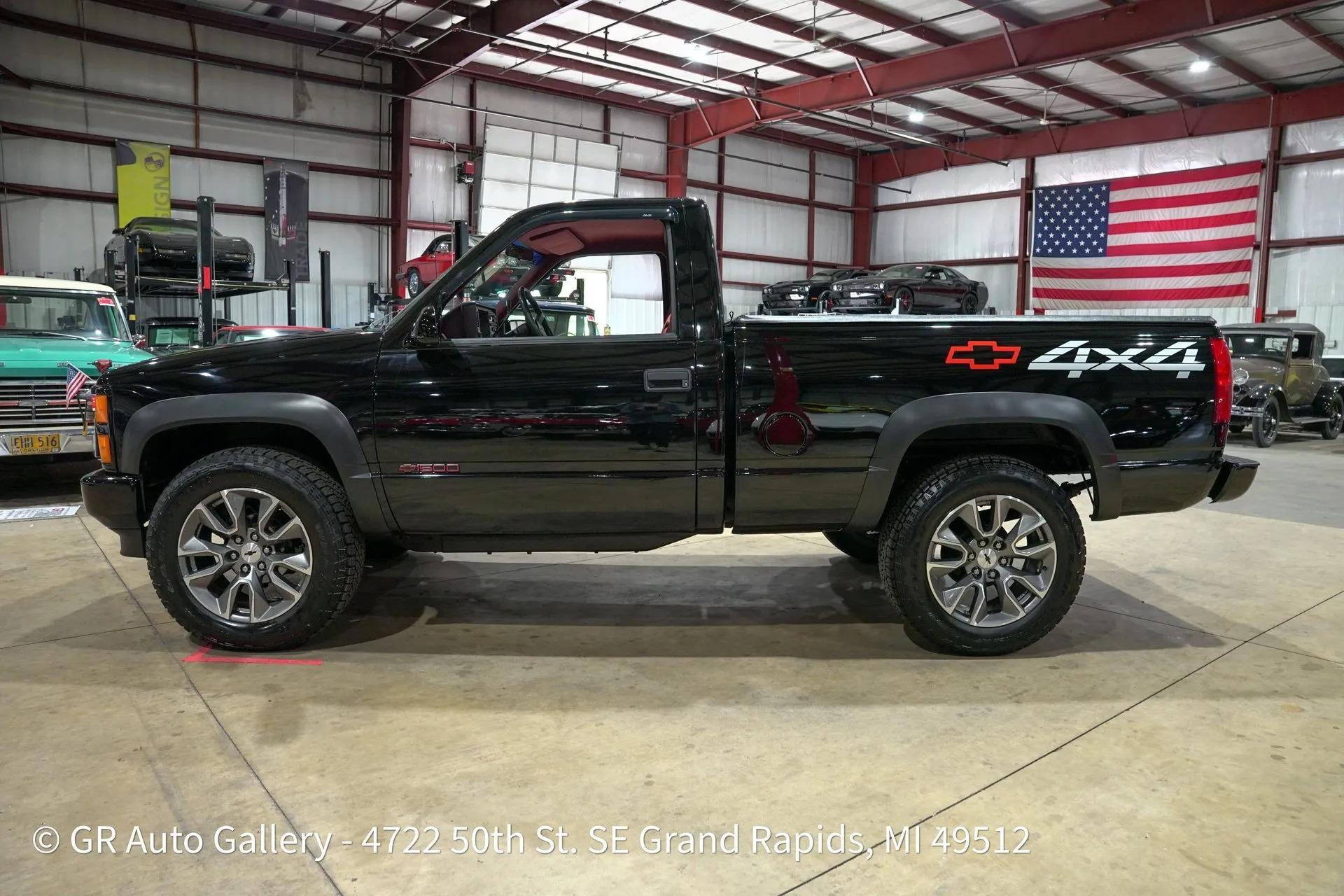 1990 Chevrolet K-1500 Scottsdale - 5