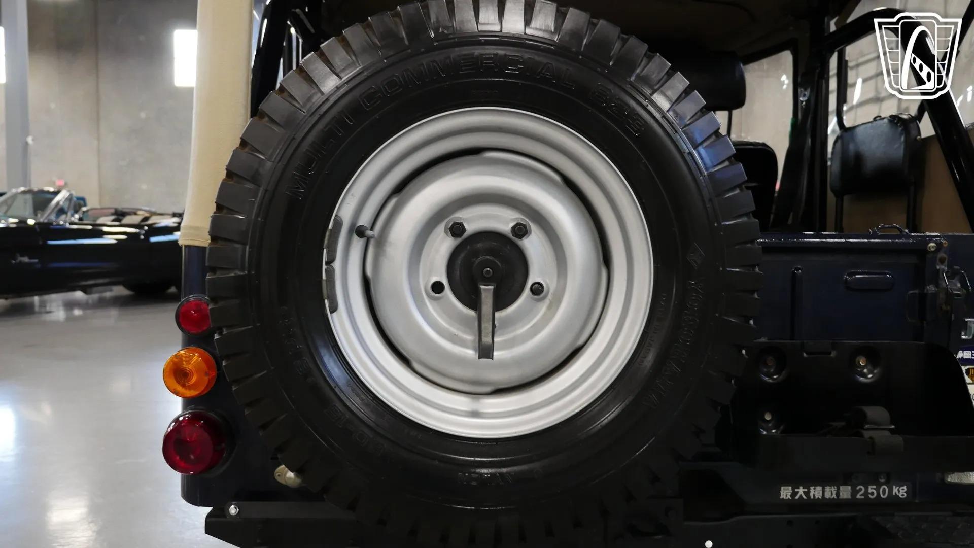 1981 Mitsubishi Jeep J54 KJ5 For Sale