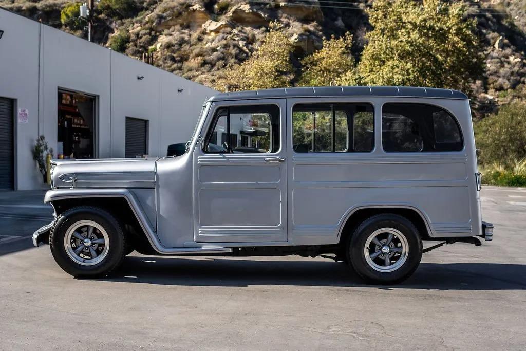 1962 Willys Wagon - 2