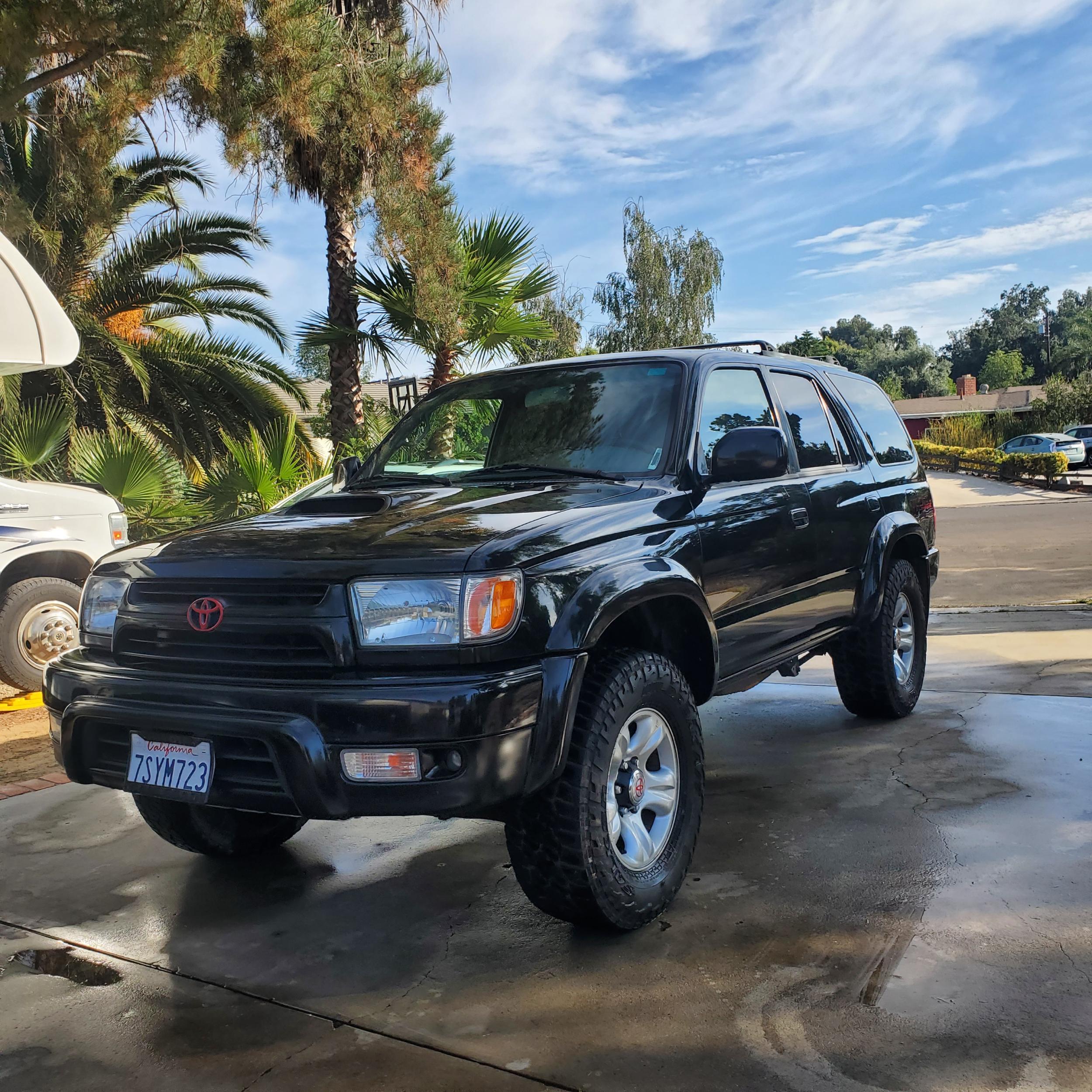 2001 Toyota 4Runner SR5 - 2