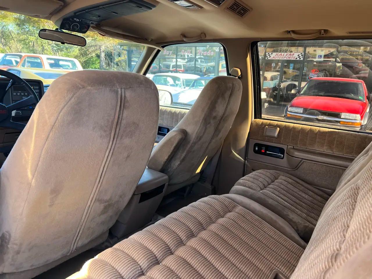 1992 Chevrolet Suburban 1500