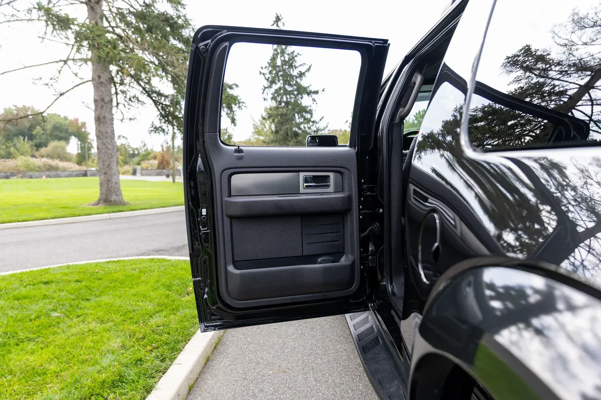 2013 Ford F-150 Hennessey VelociRaptor 600
