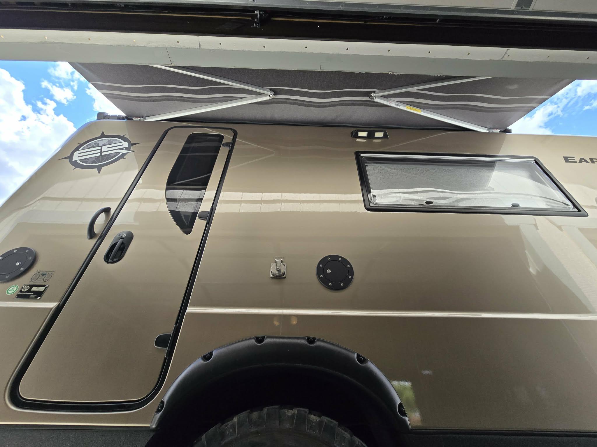 2014 EarthRoamer XV-LTS #142