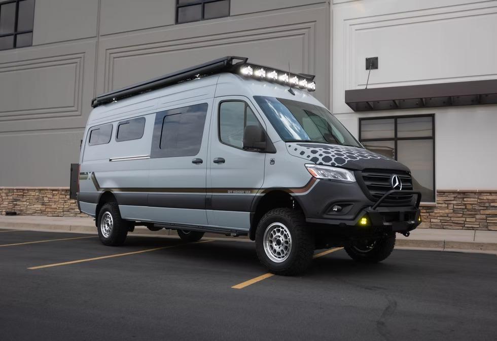  Mercedes-Benz Sprinter