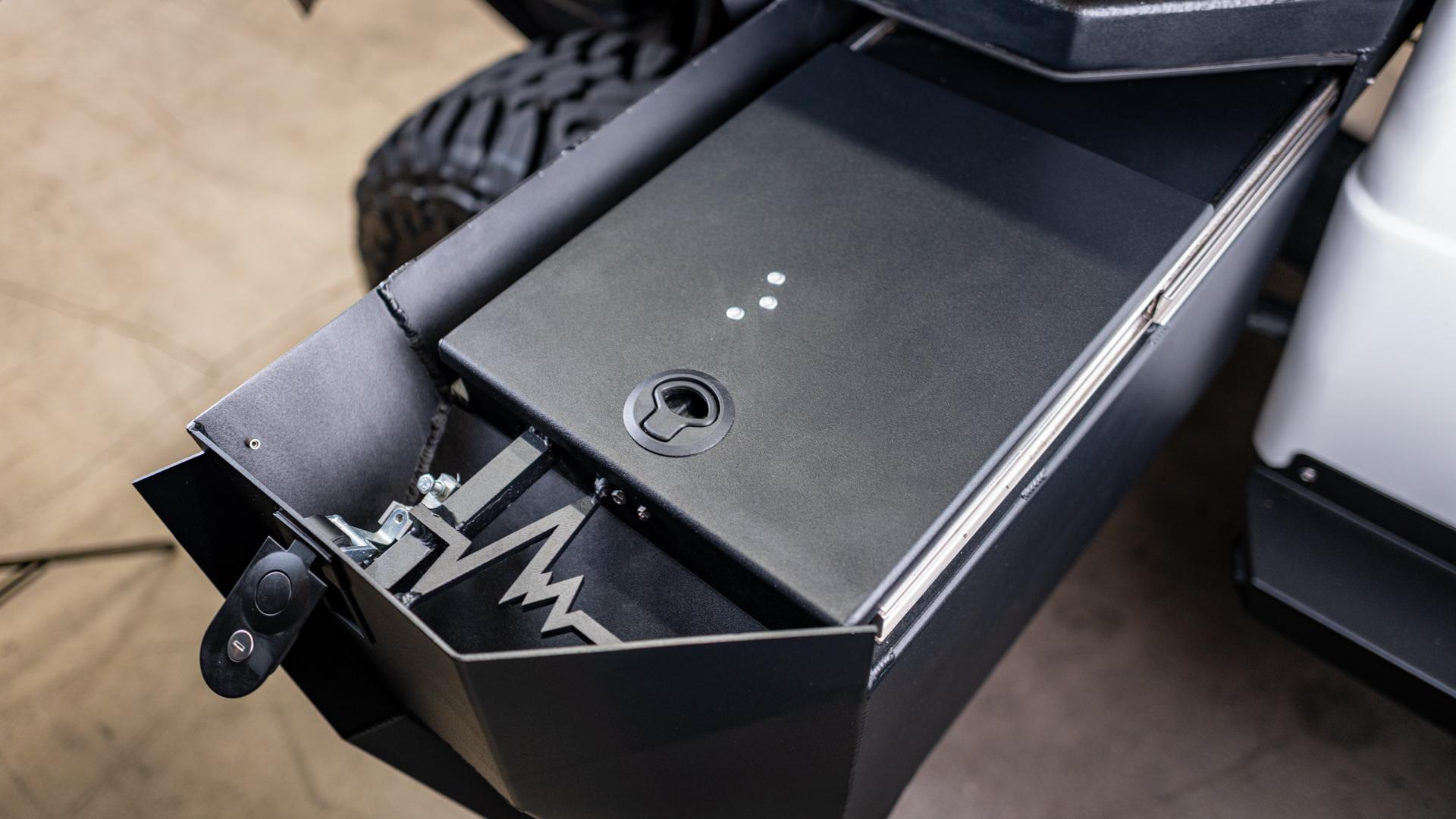 2017 Mercedes-Benz G550 4×4² Custom Pickup