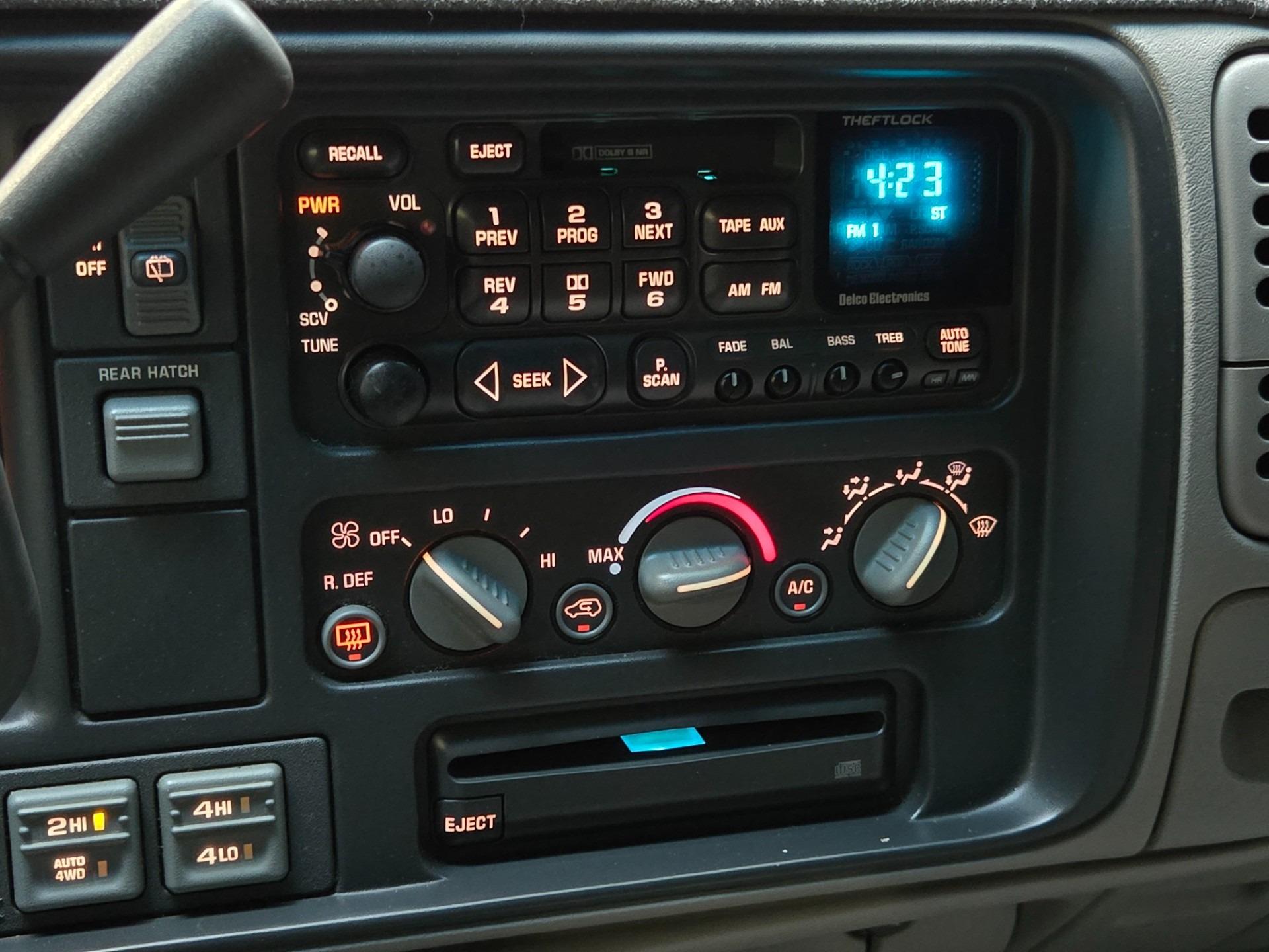 1-Owner 1999 GMC Yukon SLE