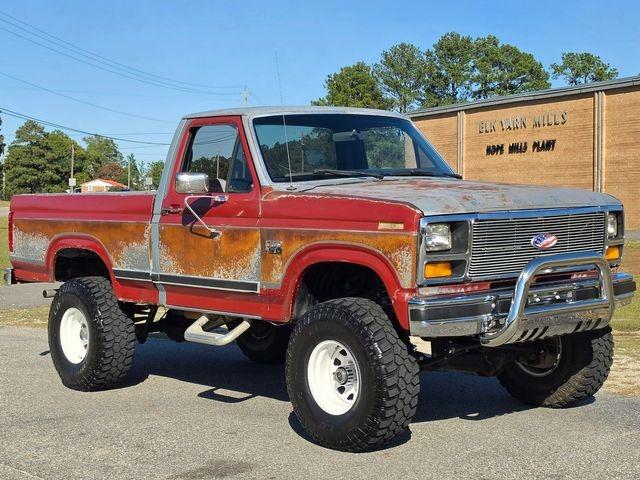 1981 Ford F-100 SWB 4x4 - 5