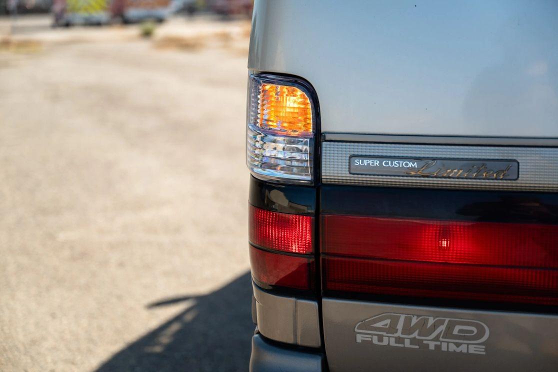 1997 Toyota HiAce Super Custom Limited