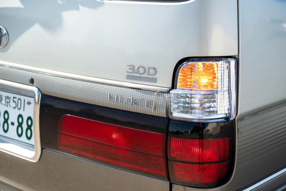 1997 Toyota HiAce Super Custom Limited