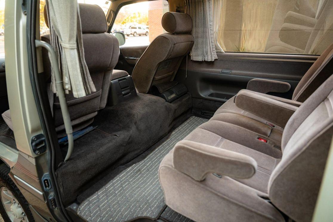 1997 Toyota HiAce Super Custom Limited