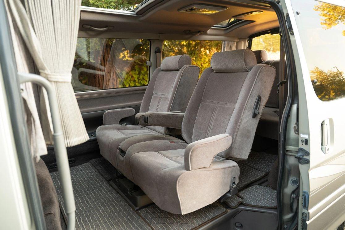 1997 Toyota HiAce Super Custom Limited