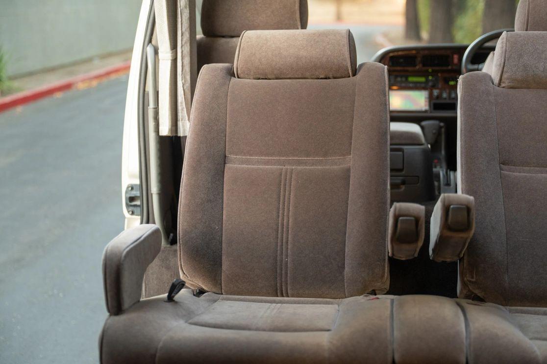 1997 Toyota HiAce Super Custom Limited