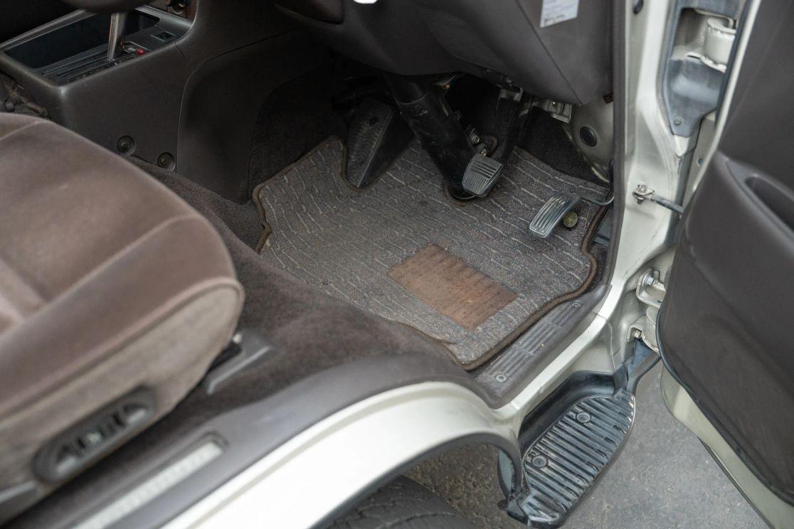 1997 Toyota HiAce Super Custom Limited