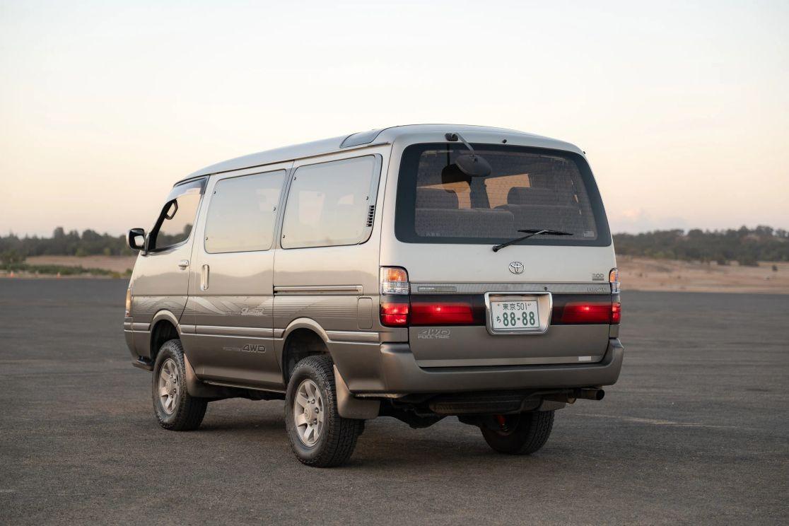 1997 Toyota HiAce Super Custom Limited