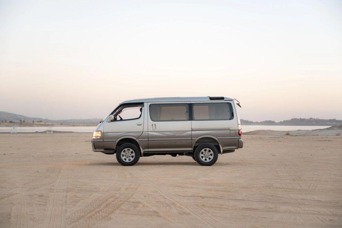 1997 Toyota HiAce Super Custom Limited