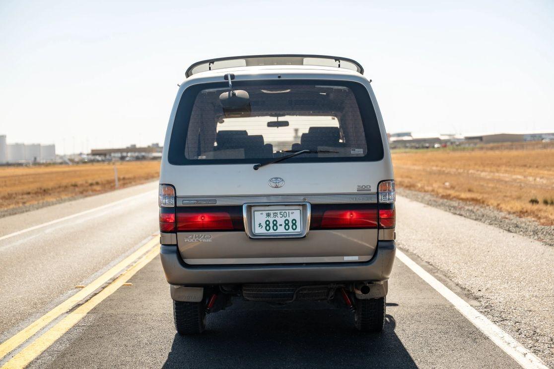 1997 Toyota HiAce Super Custom Limited