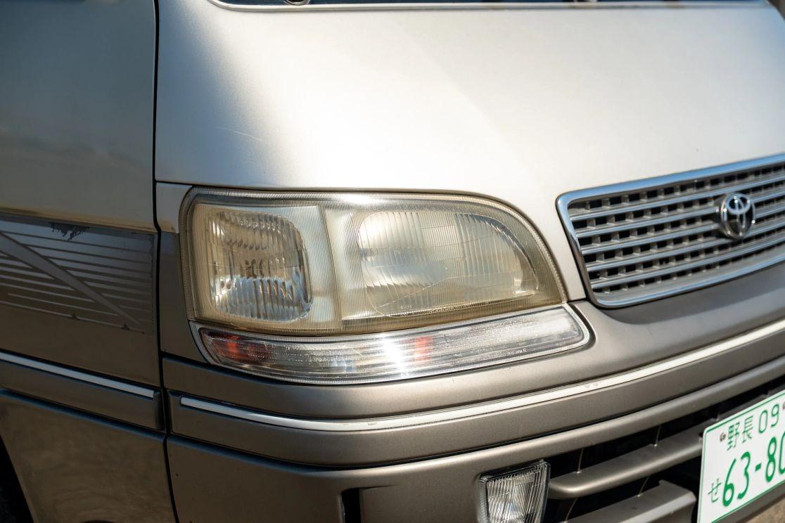 1997 Toyota HiAce Super Custom Limited