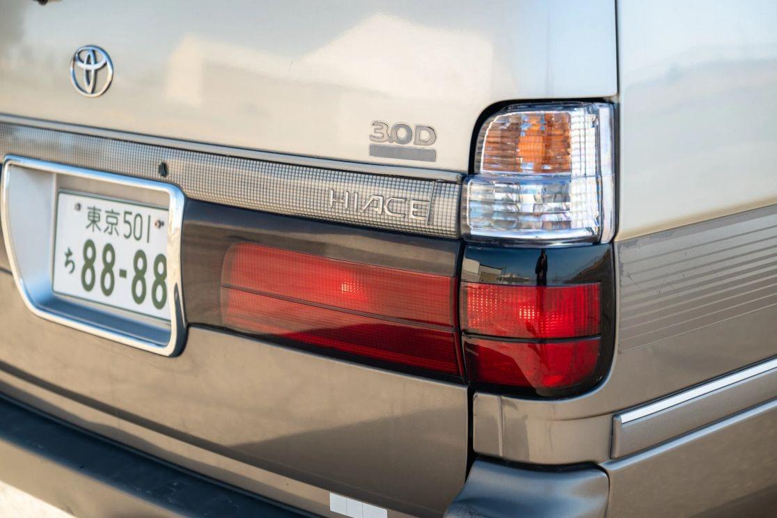 1997 Toyota HiAce Super Custom Limited