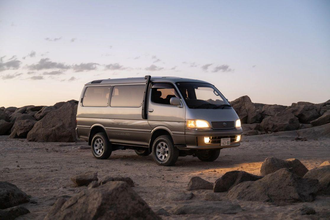 1997 Toyota HiAce Super Custom Limited