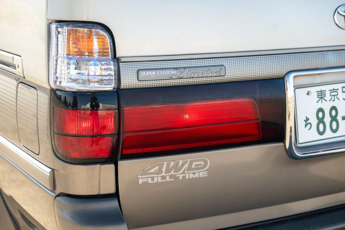 1997 Toyota HiAce Super Custom Limited