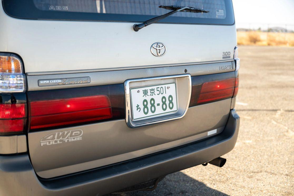 1997 Toyota HiAce Super Custom Limited