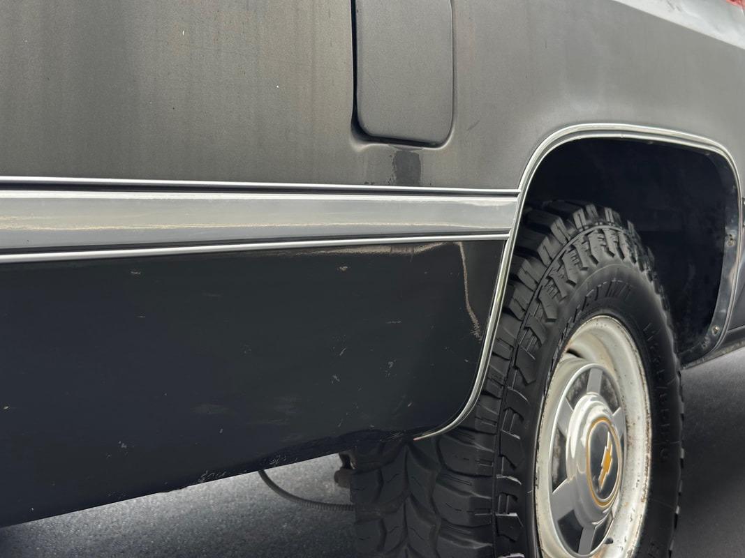1987 Chevrolet R20 Suburban Silverado