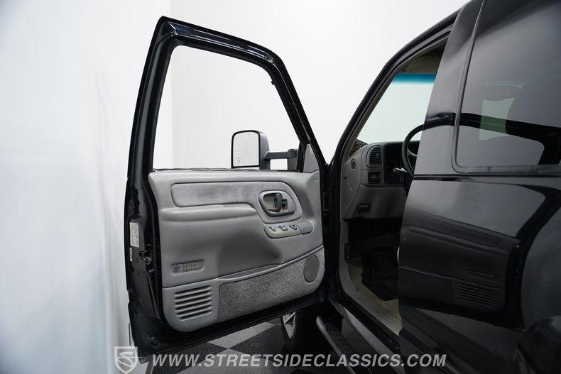 1999 Chevrolet Tahoe LS3 Restomod