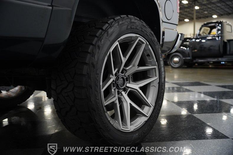1999 Chevrolet Tahoe LS3 Restomod
