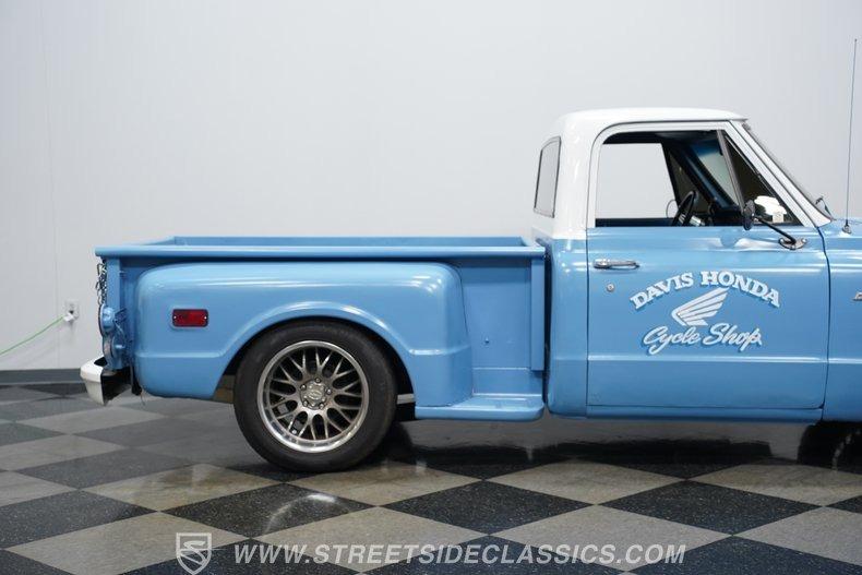 1968 Chevrolet C10 Stepside LS Restomod