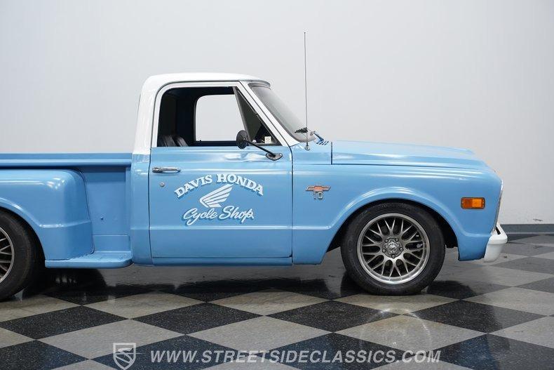 1968 Chevrolet C10 Stepside LS Restomod