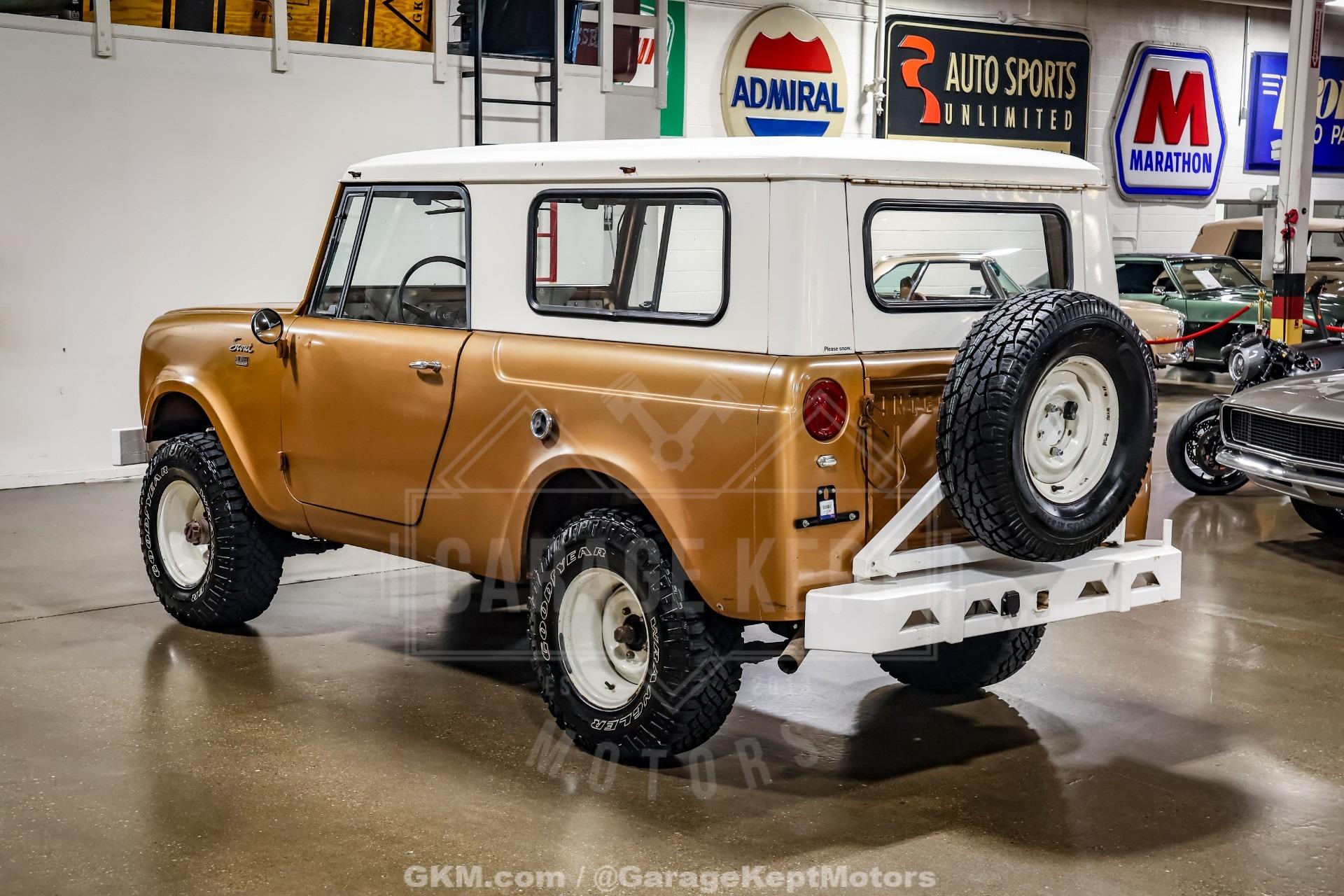 1965 International Scout 80