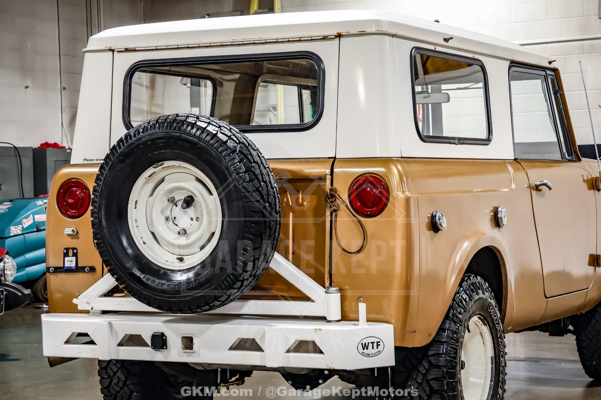 1965 International Scout 80