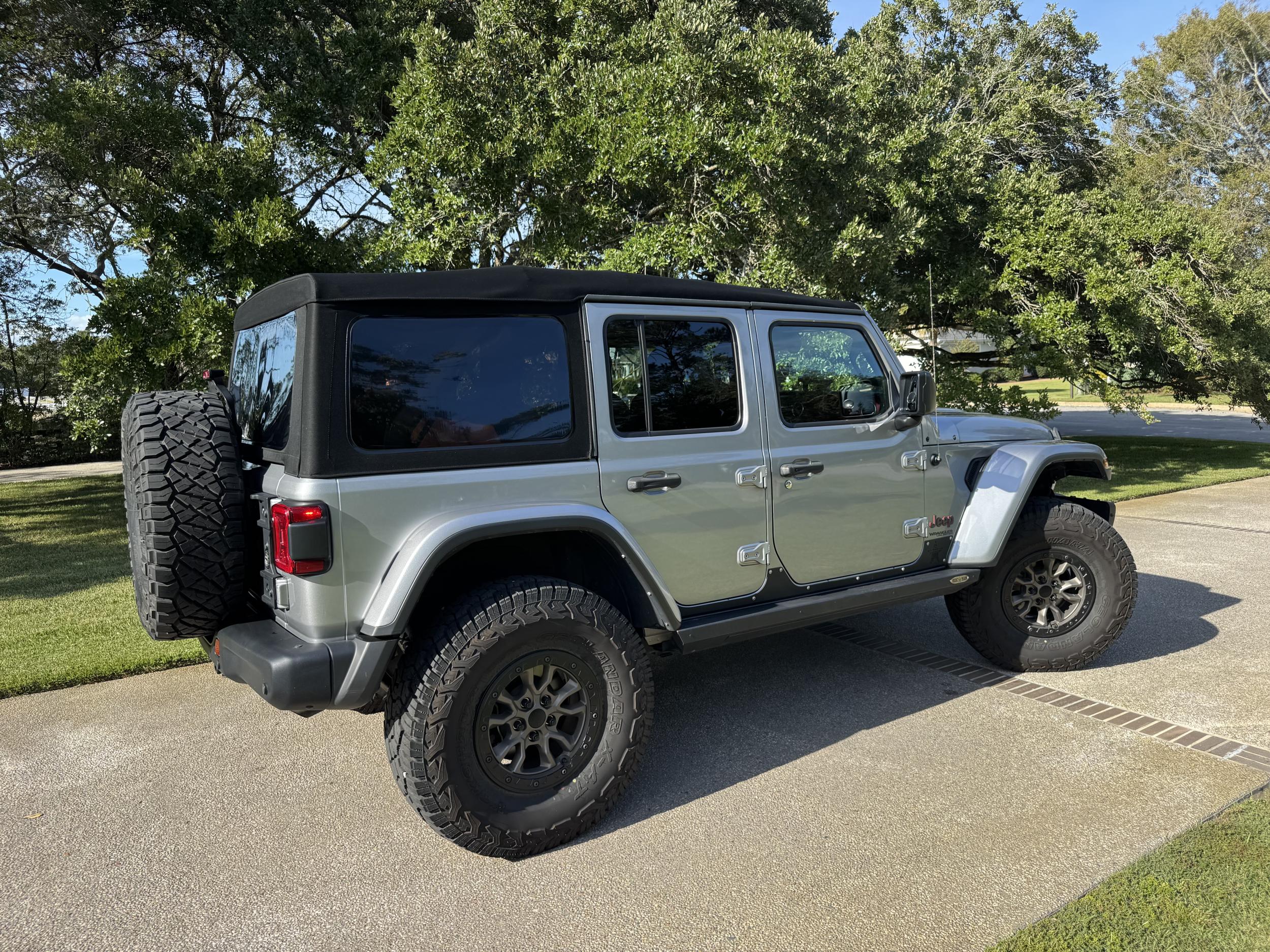 2021 Jeep Wrangler Rubicon - 3