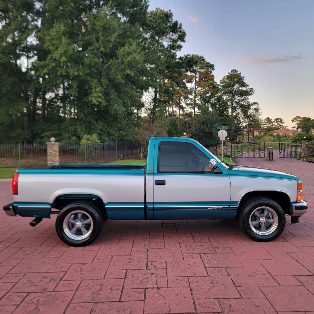 1994 Chevy C1500 Silverado - 2