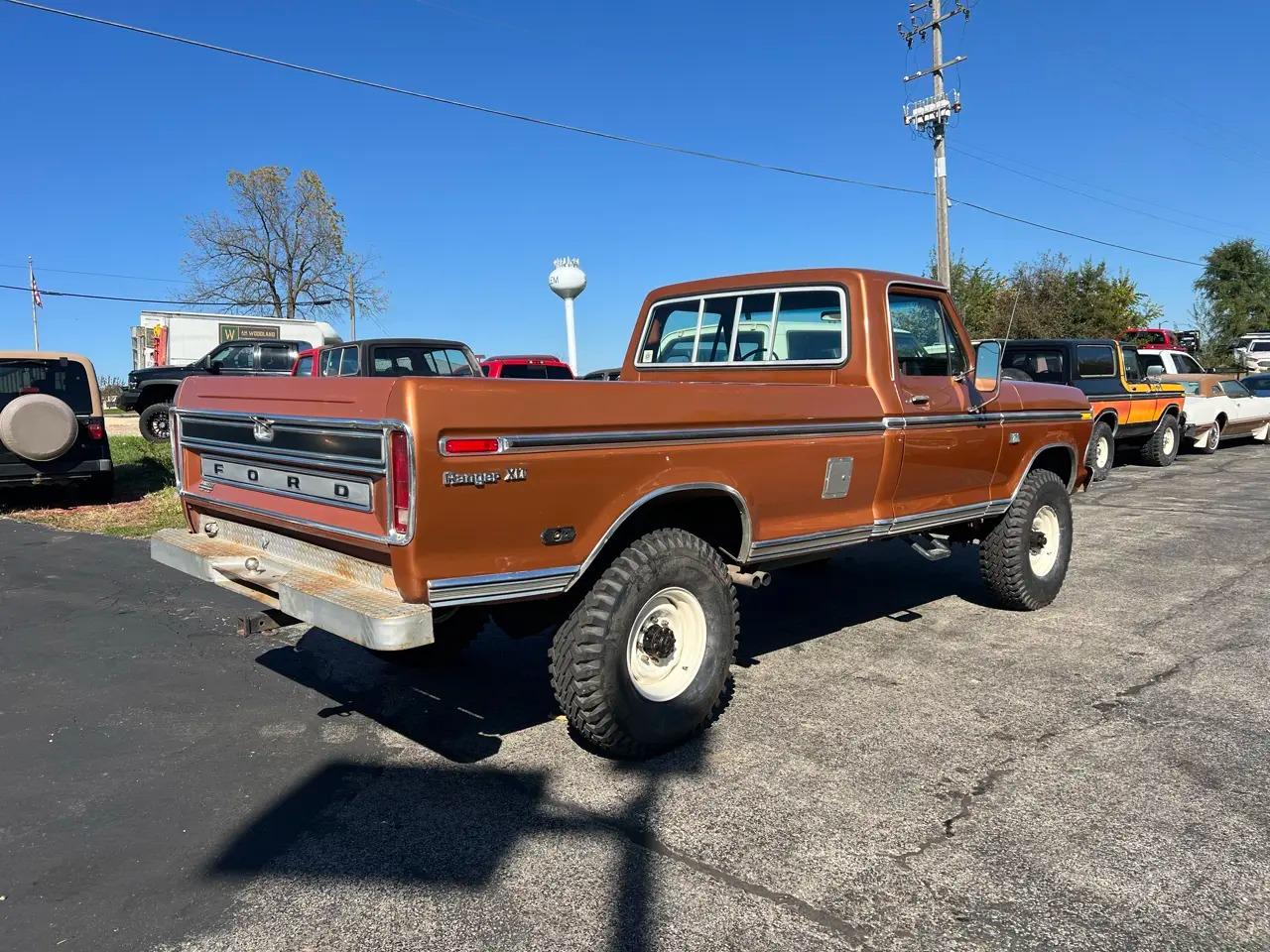 1976 Ford F-250 Highboy Ranger XLT - 3