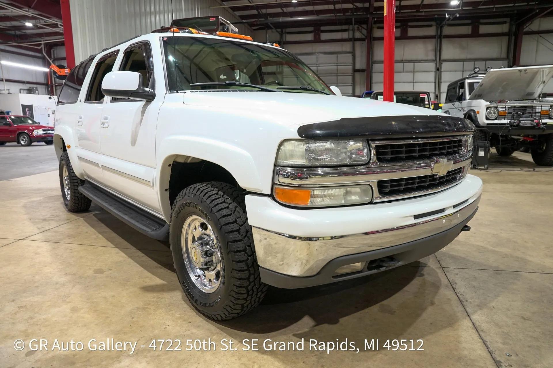 2003 Chevrolet Suburban K2500 LT