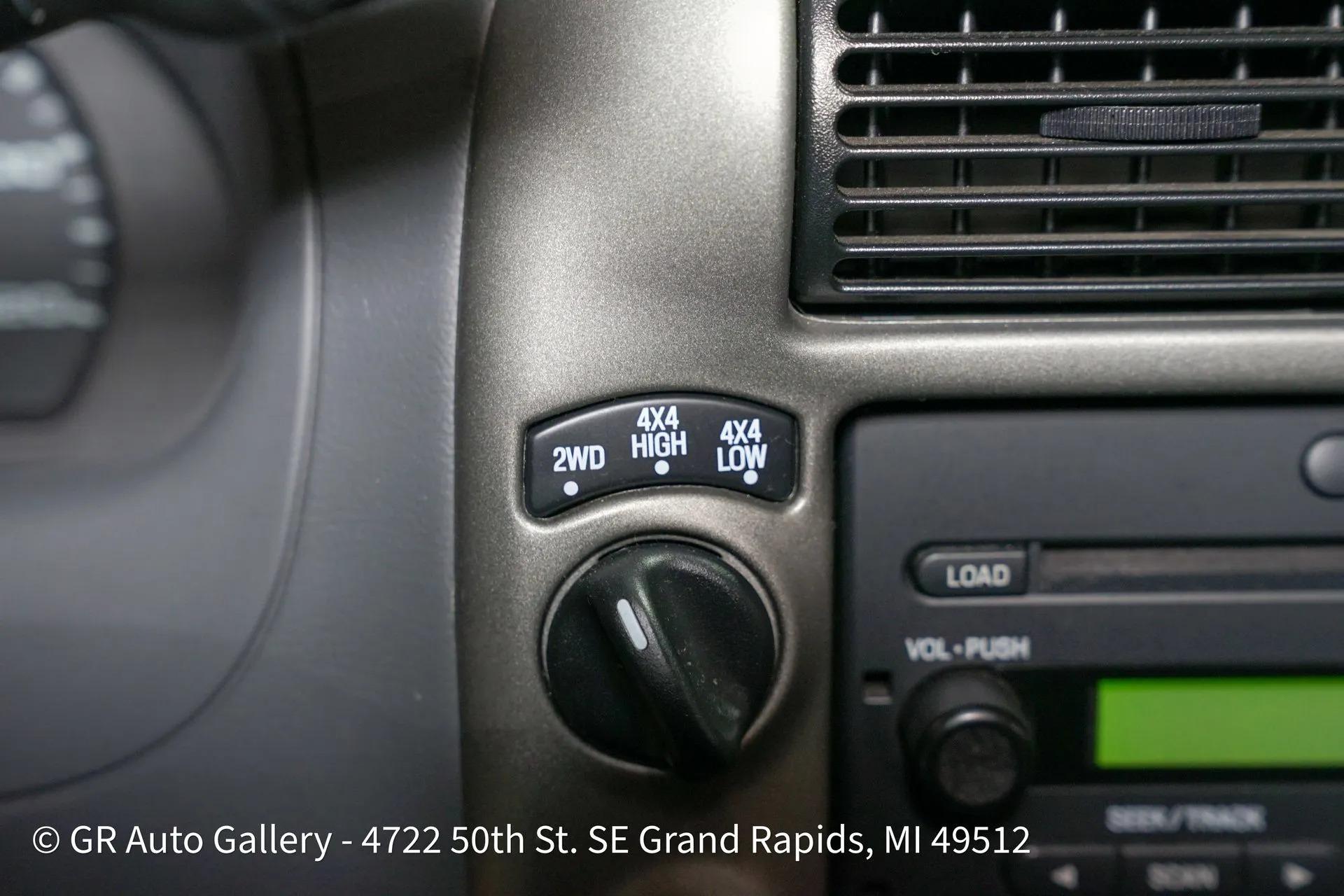 26k-Mile 2006 Ford Ranger XLT 4x4
