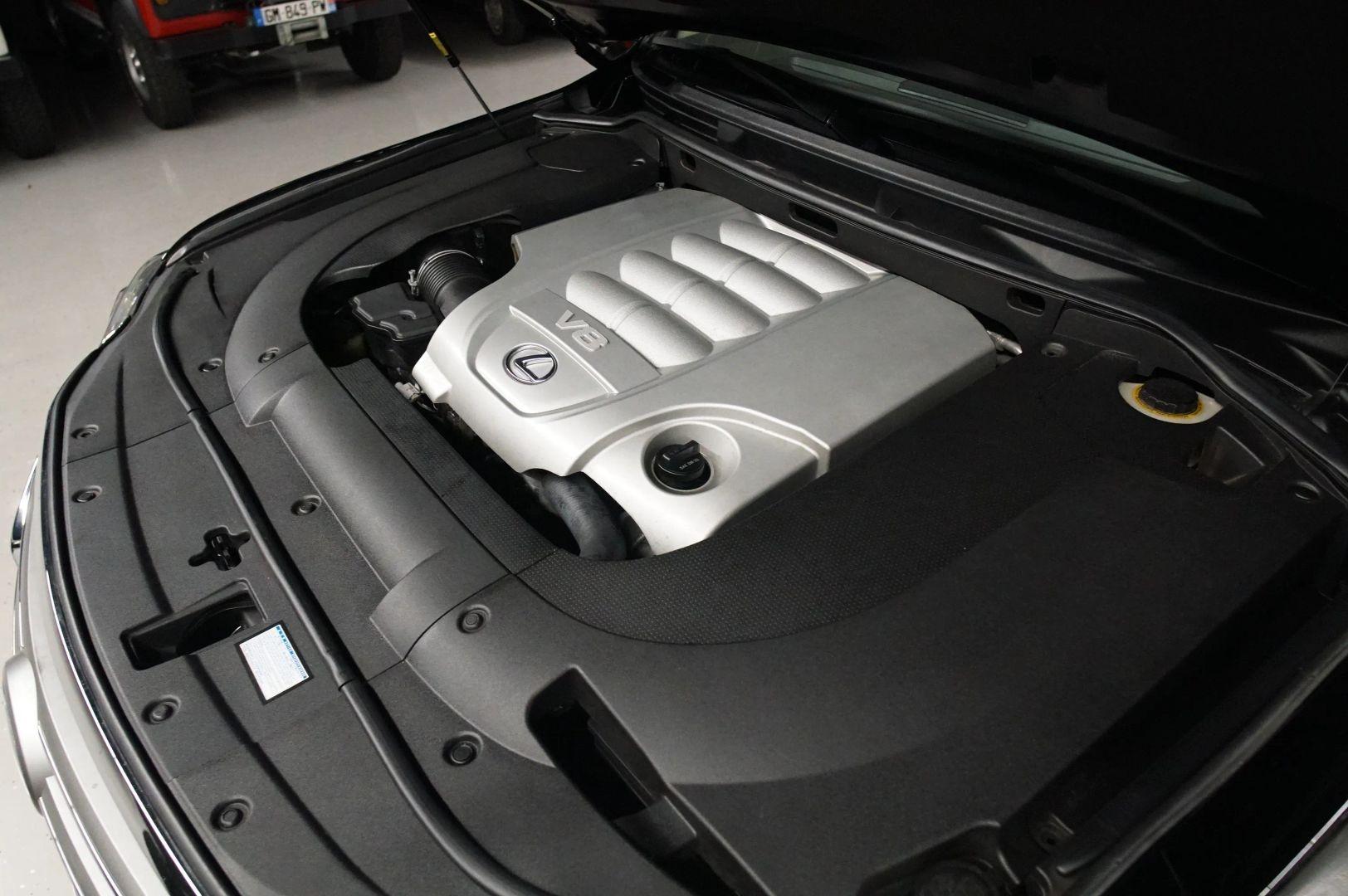 2013 Lexus LX 570