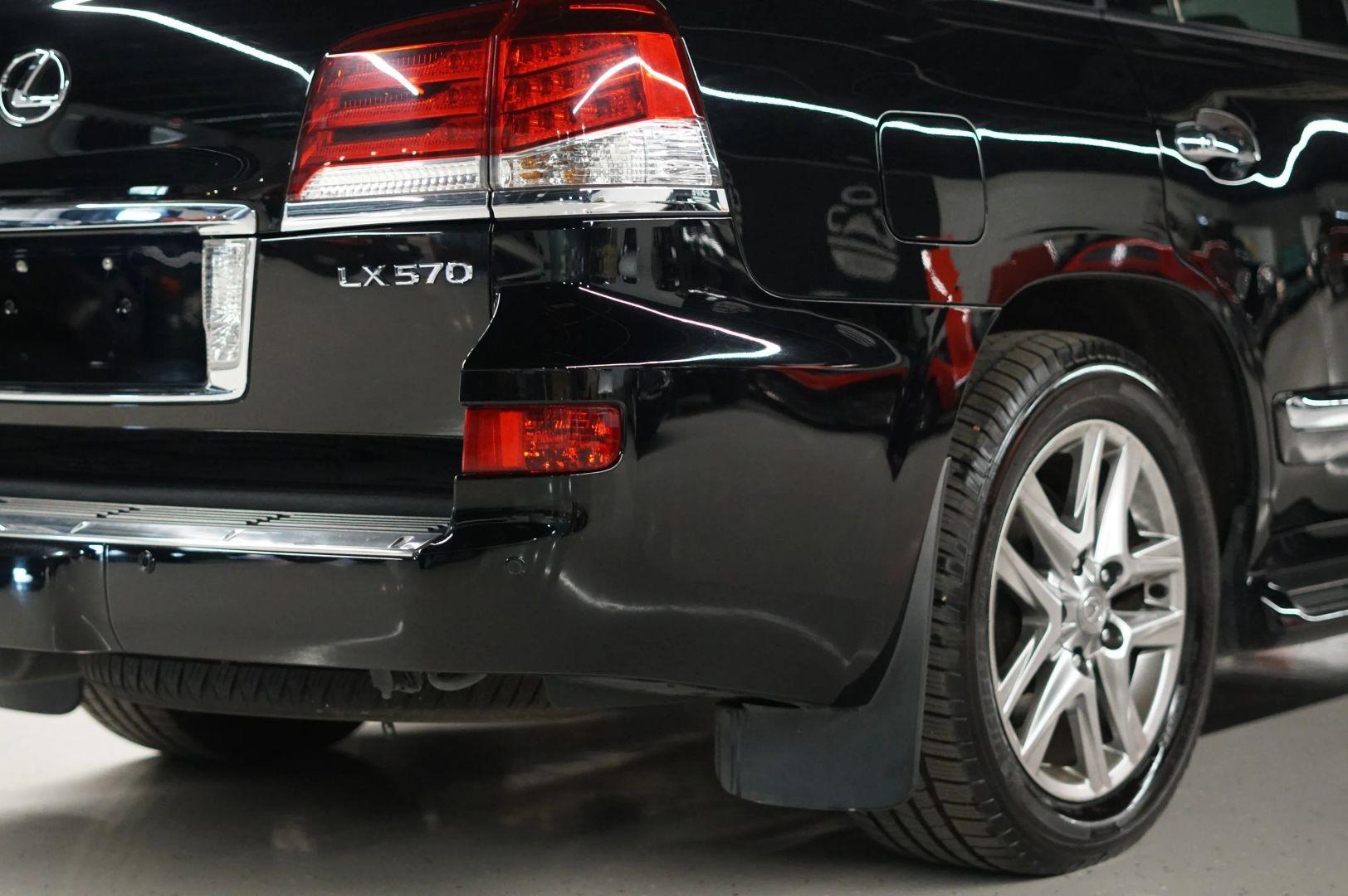 2013 Lexus LX 570