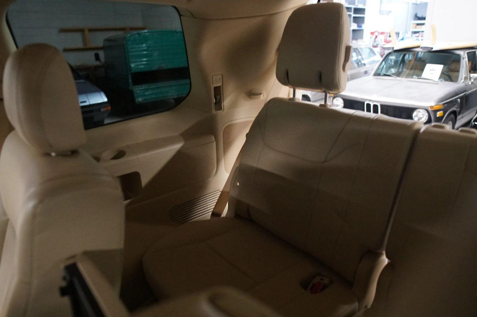 2013 Lexus LX 570