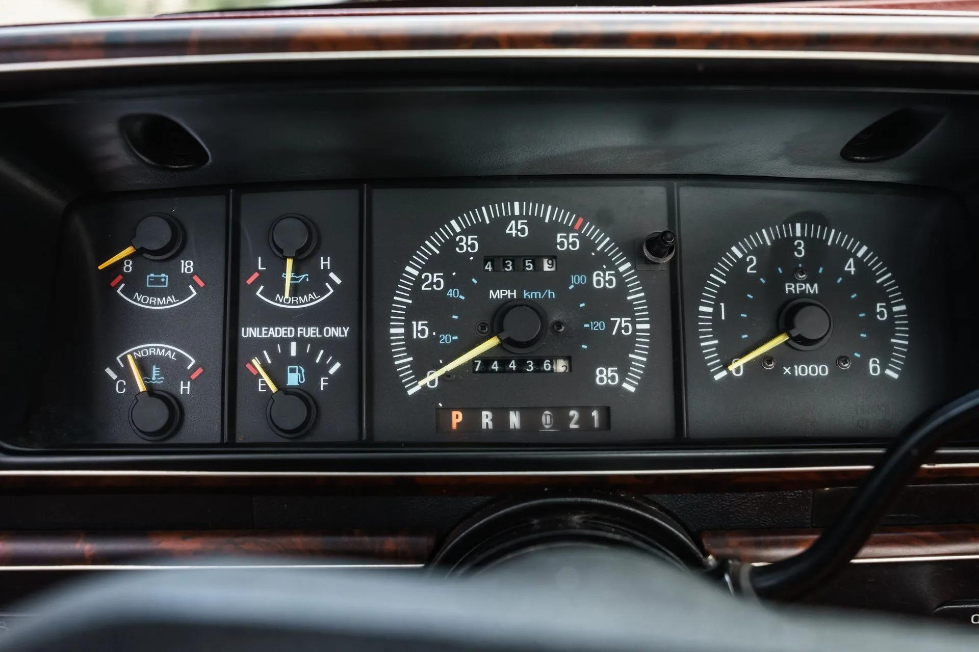 1991 Ford F-350 XLT Lariat