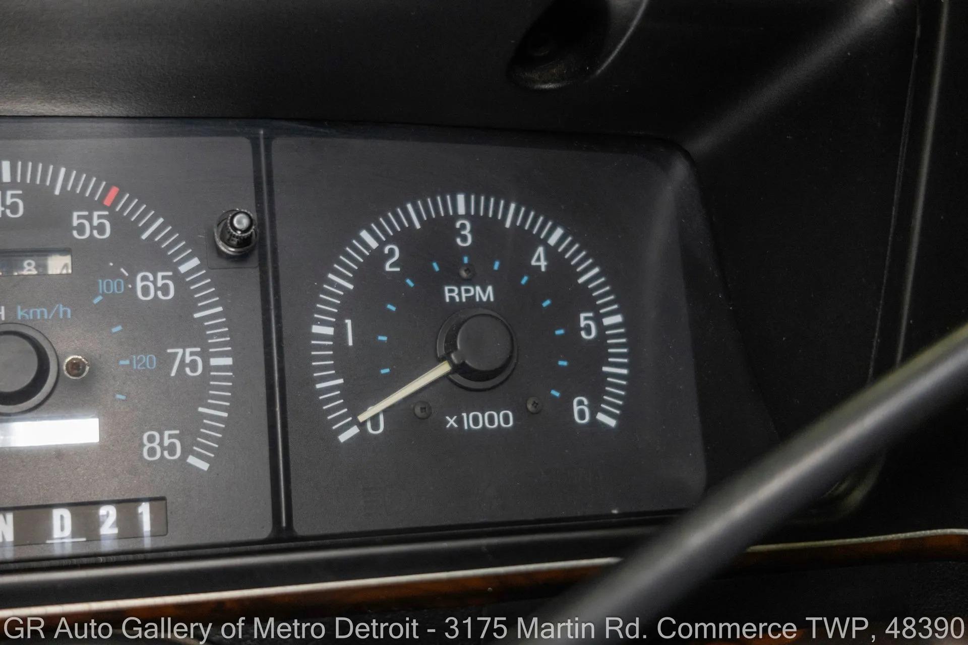 1988 Ford F150 XLT Lariat