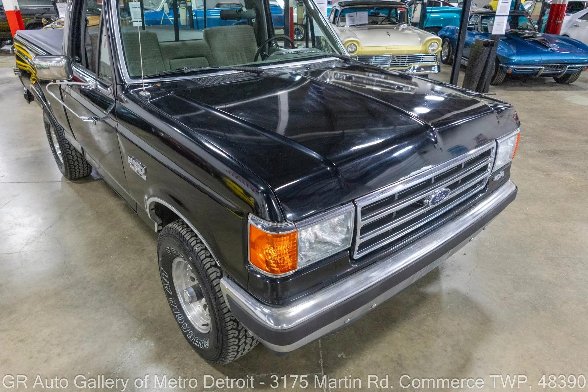 1988 Ford F150 XLT Lariat