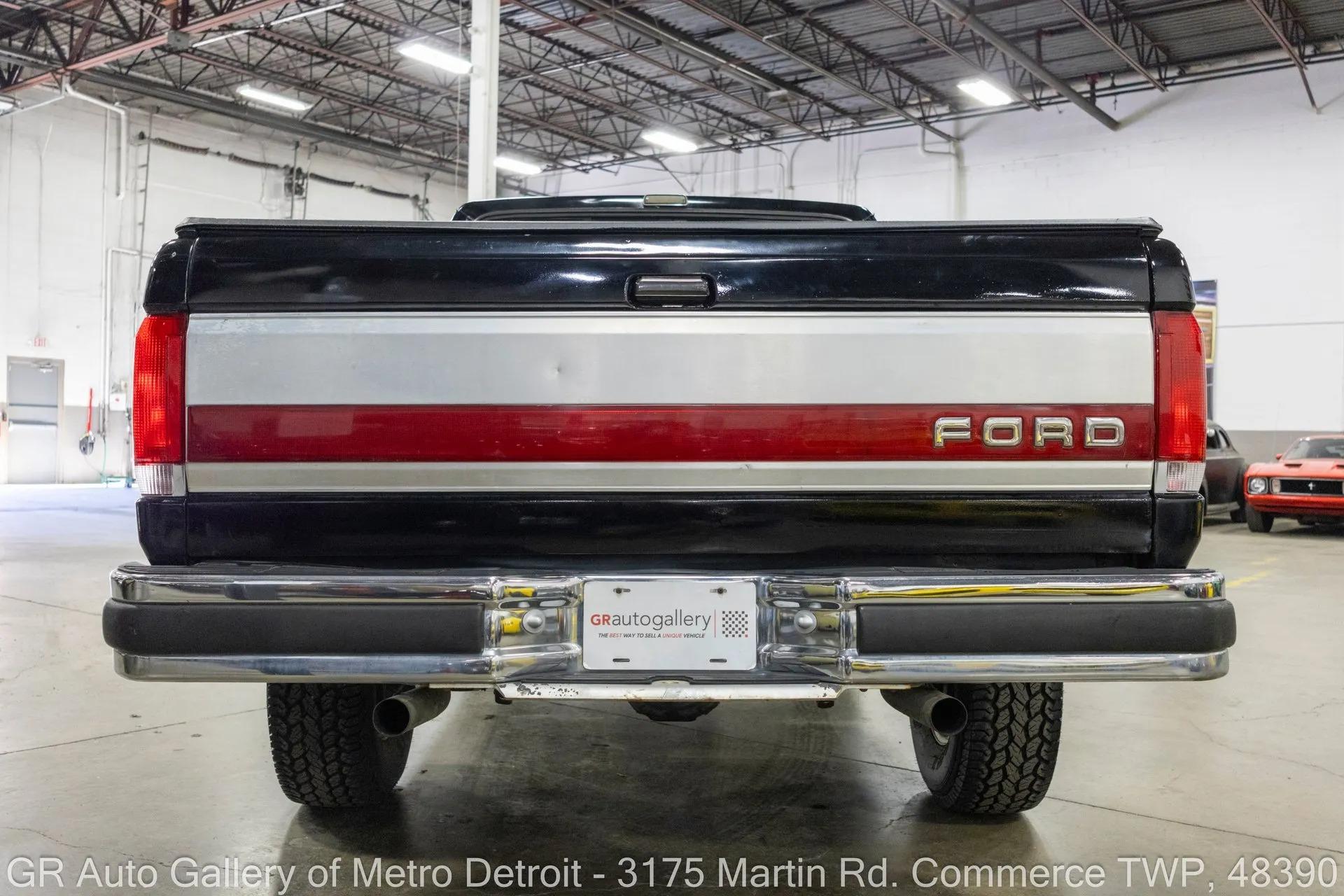 1988 Ford F150 XLT Lariat - 5