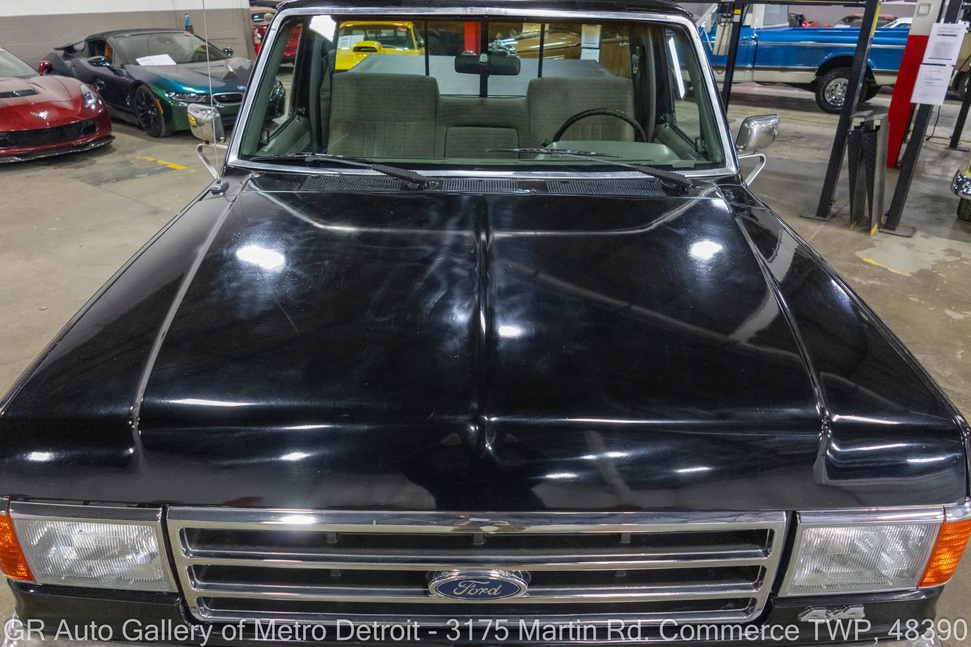 1988 Ford F150 XLT Lariat