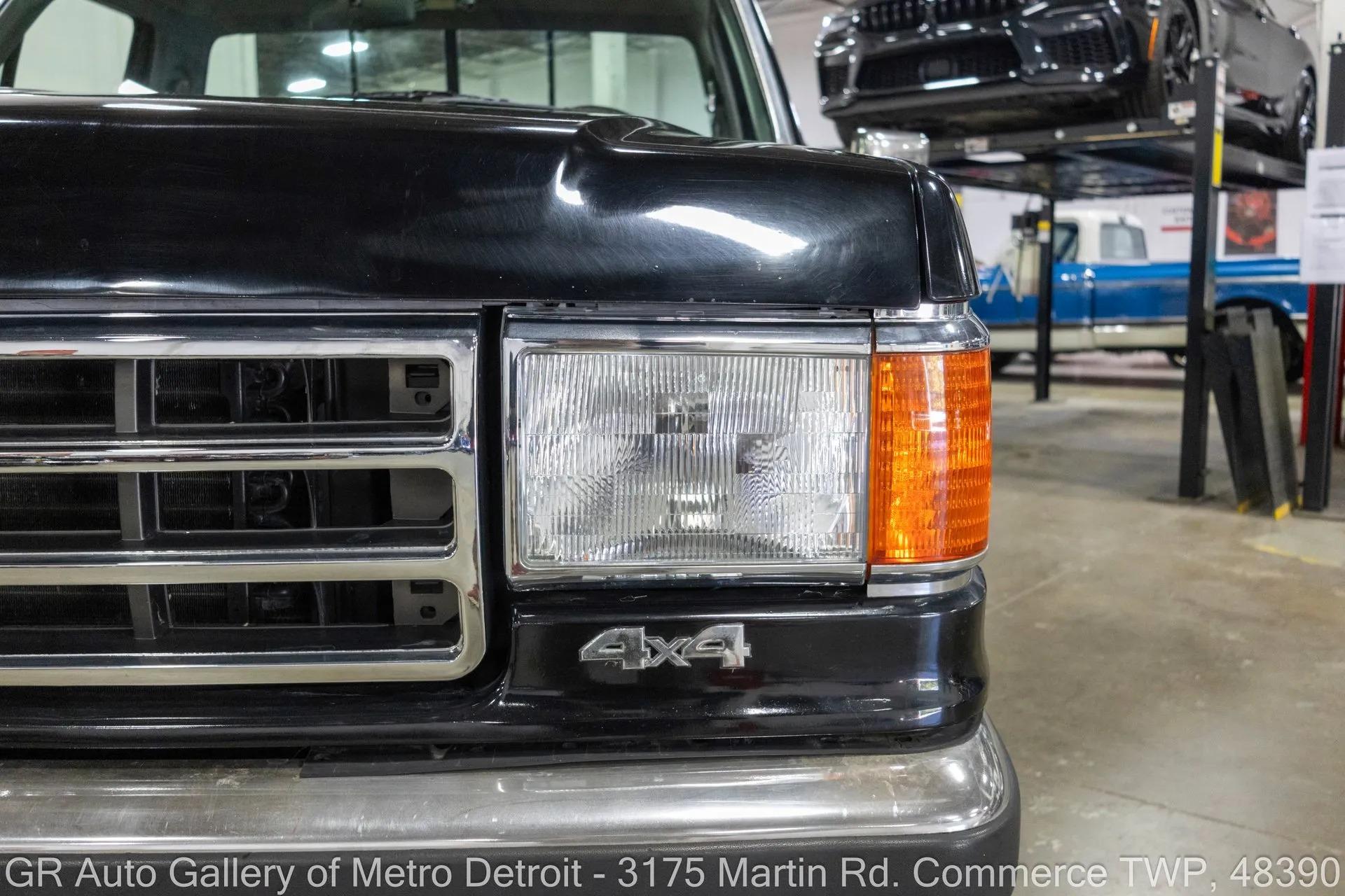 1988 Ford F150 XLT Lariat