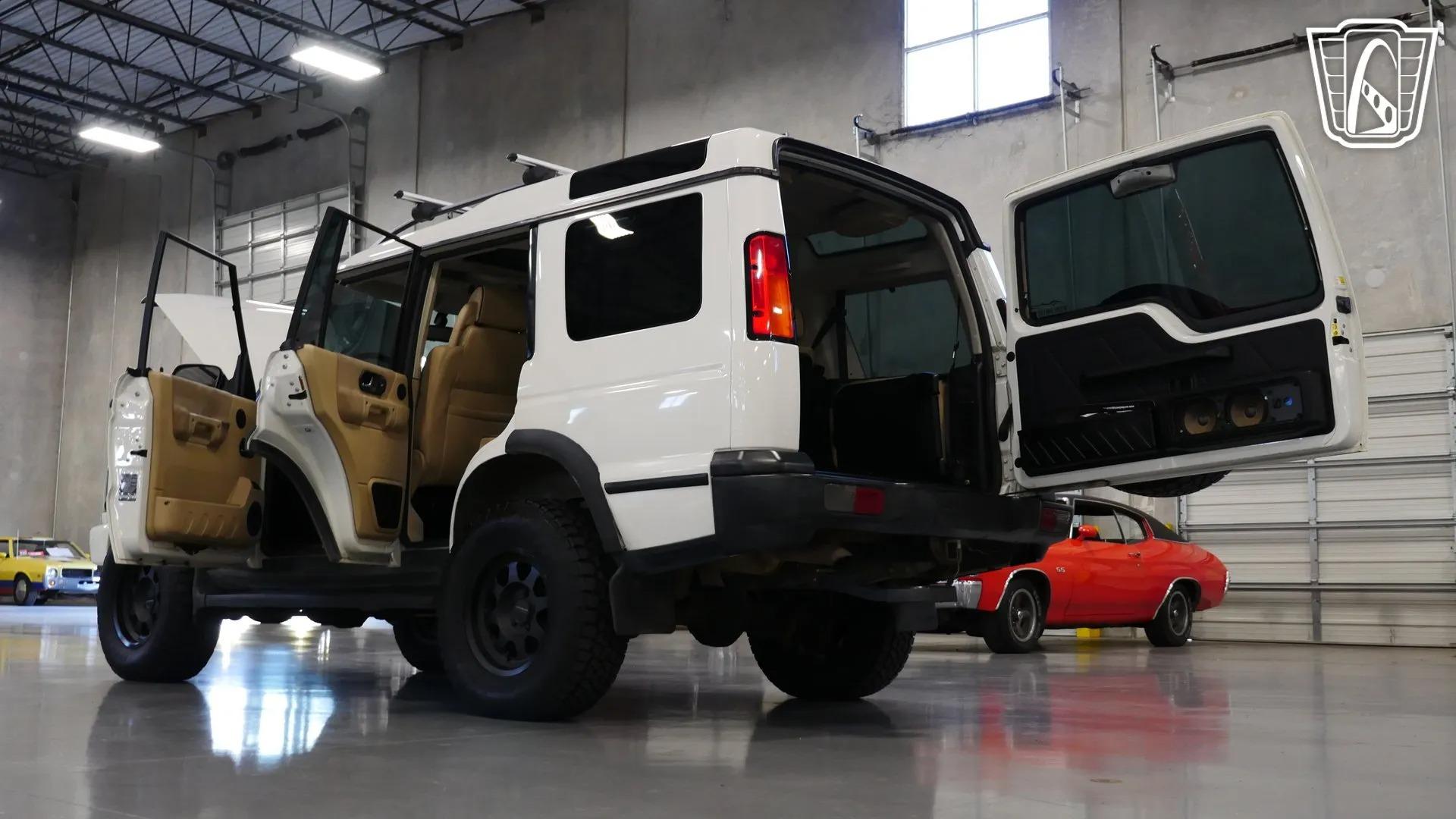 2003 Land Rover Discovery II