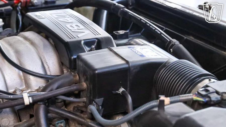 2002 Toyota Sequoia SR5